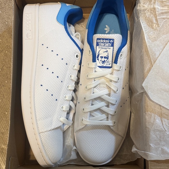 Authentic NEW Adidas Stan Smith White and Blue Sneakers - Picture 3 of 5